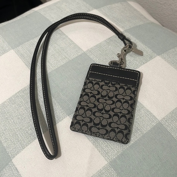 Coach Handbags - Coach Luggage tag